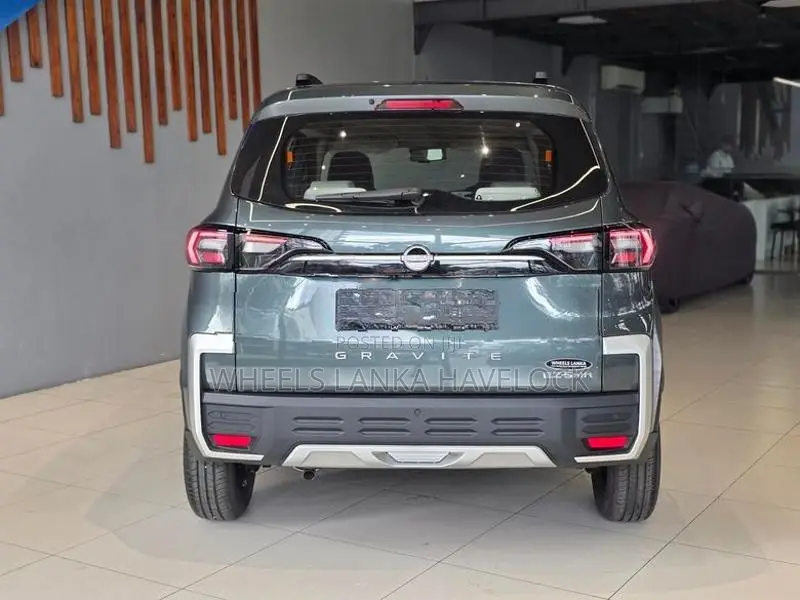 Nissan Tekna Gravite Plus 2026