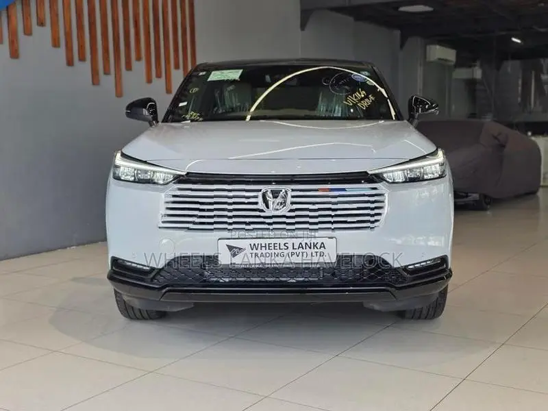 Honda Vezel Z Play Moonroof 2026