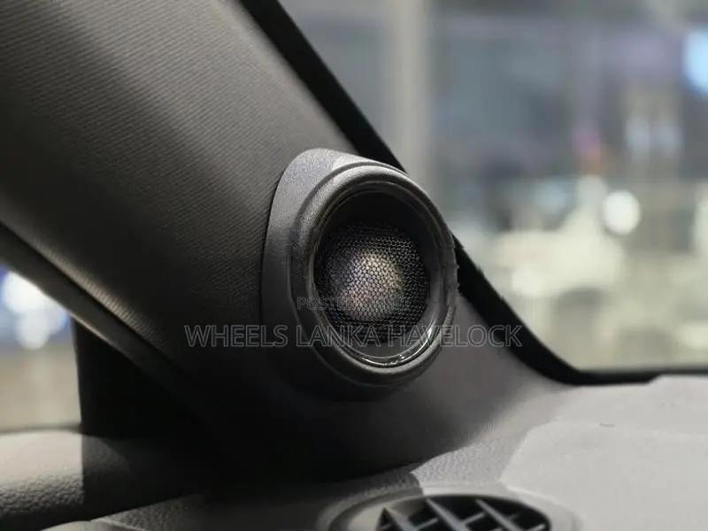 Honda Vezel Z Play Moonroof 2026
