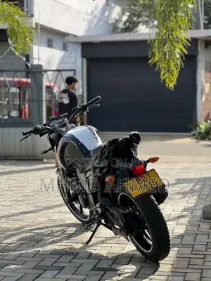 Yamaha FZ 2014