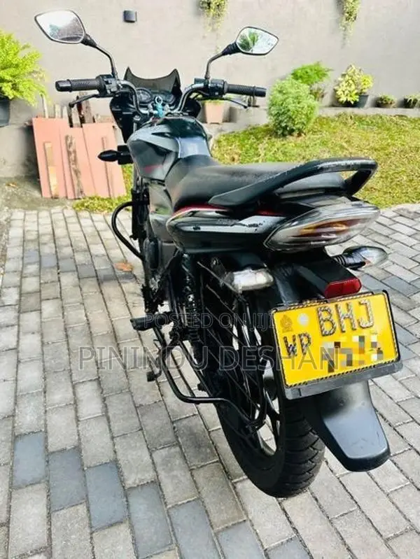 Bajaj Discover 125 2019