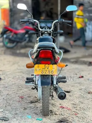 Bajaj CT100 2009