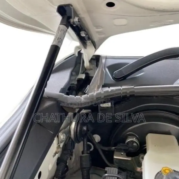 Revo Rocco Bonnet Shock