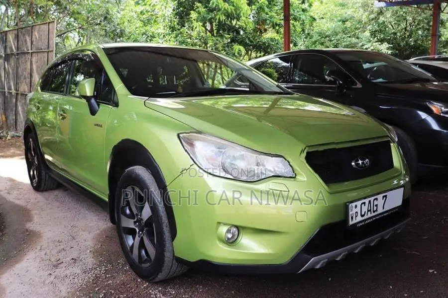 Subaru XV hybrid 2013