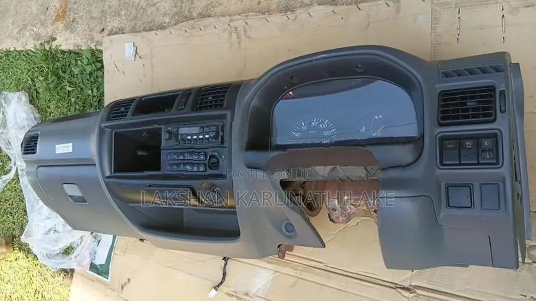 Nissan Vanette Dashboard Set