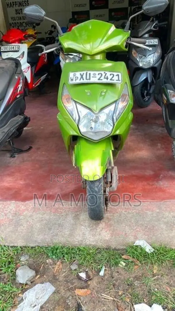 Honda Dio 2012