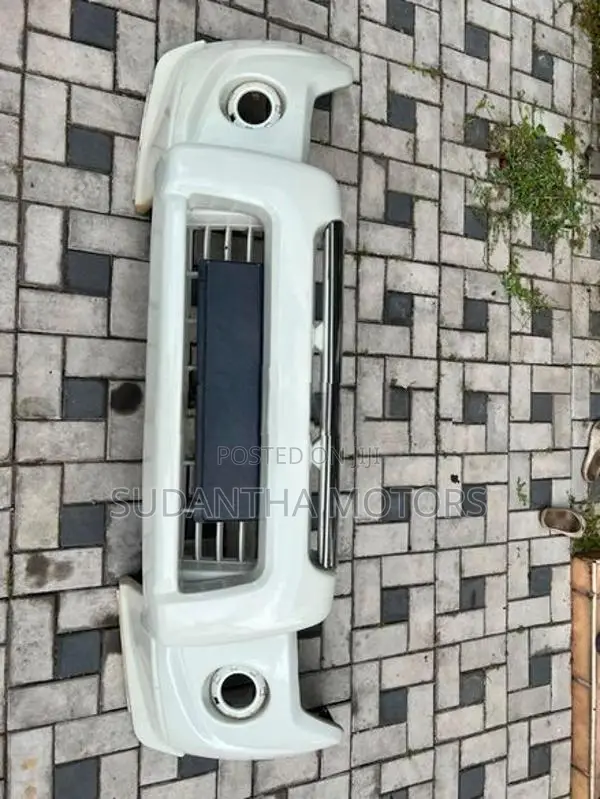 Mitsubishi Montero V98 - V93 Front Bumper