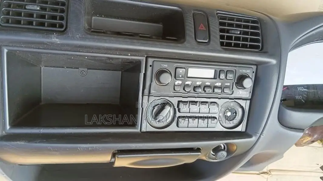 Nissan Vanette Dashboard Set
