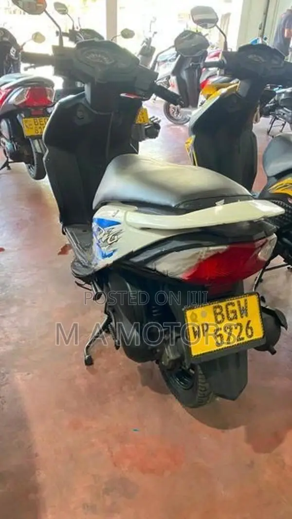 Honda Dio 2012