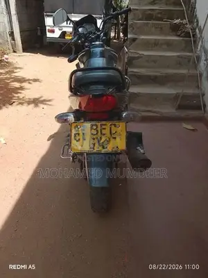 TVS Metro 2016