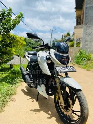 TVS Apache 2017