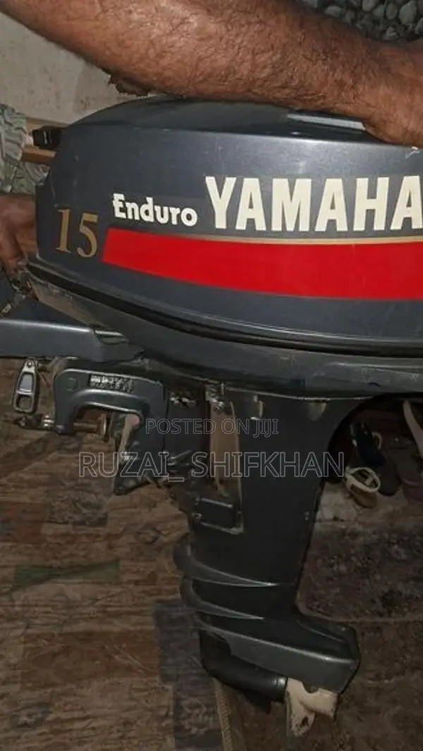 Yamaha Enduro 15HP 2-Stroke Outboard Engine