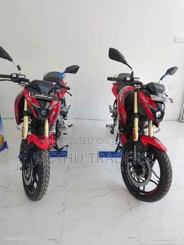 Bajaj Pulsar N160 Premium 2026