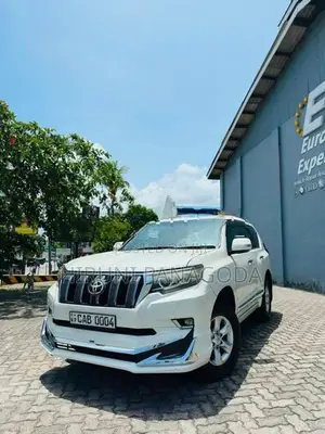 Toyota Land Cruiser Prado 2012