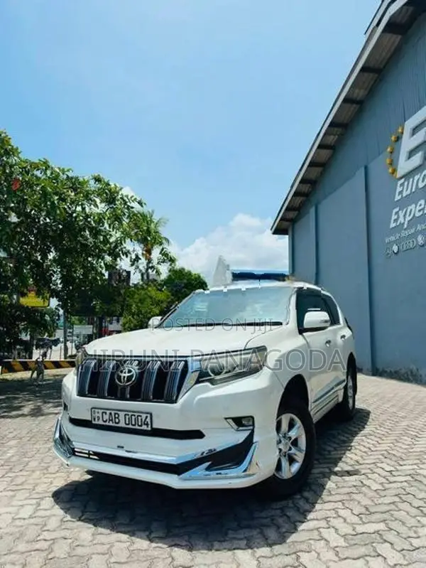 Toyota Land Cruiser Prado 2012