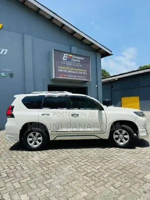 Toyota Land Cruiser Prado 2012