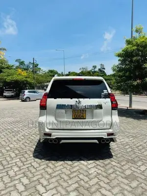 Toyota Land Cruiser Prado 2012