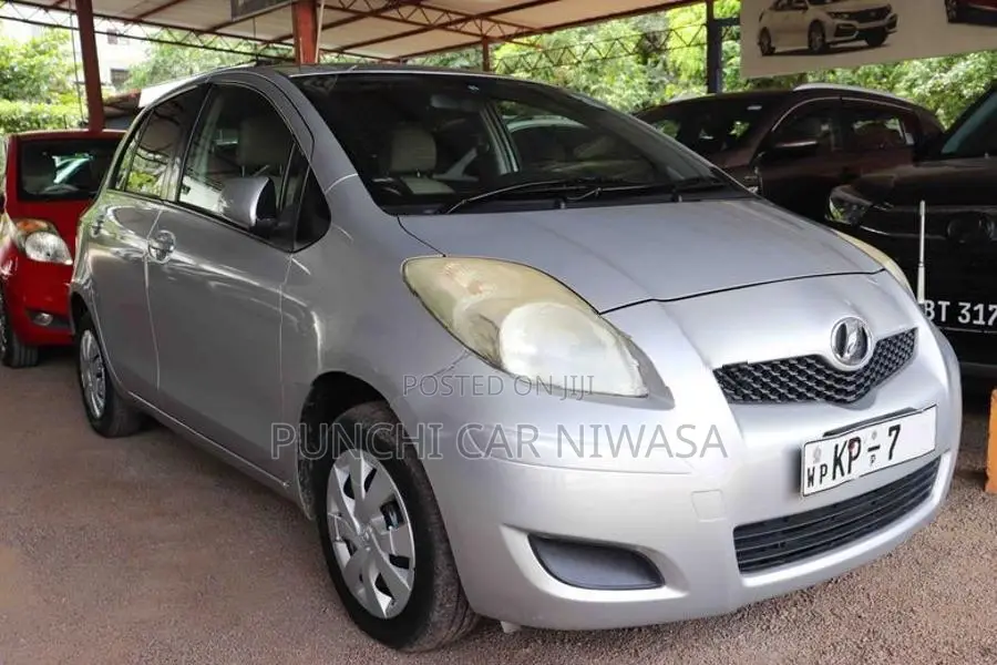 Toyota Vitz 2008