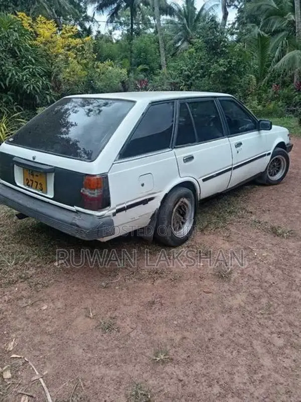 Nissan Sunny California 1983