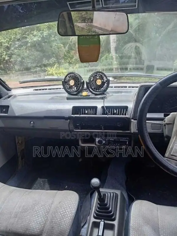 Nissan Sunny California 1983