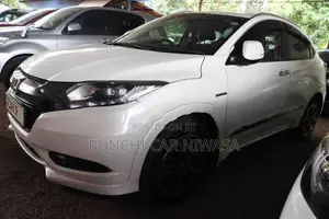 Honda Vezel hybrid 2015