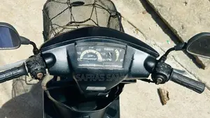 Yamaha 1999