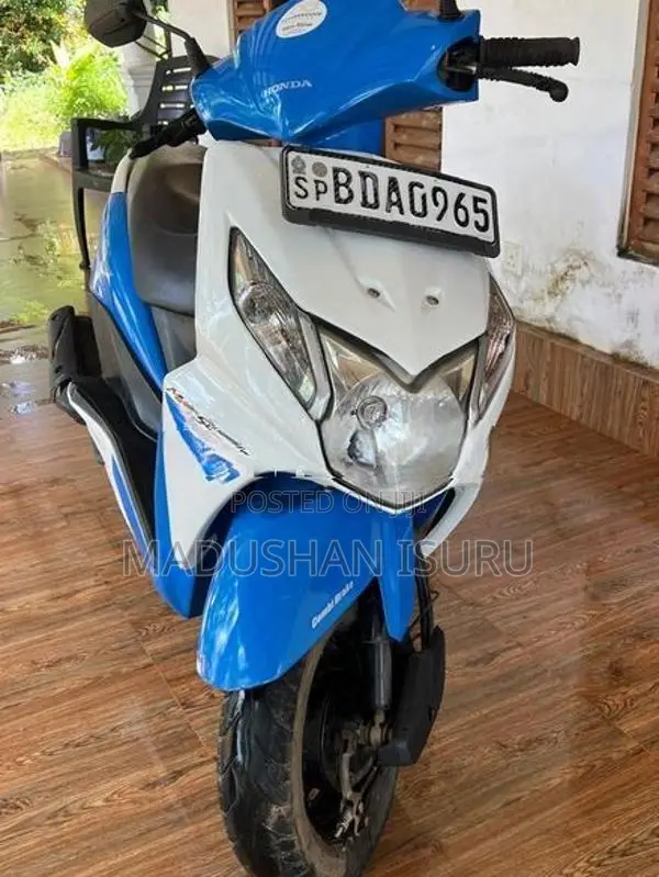 Honda Dio 110 2015
