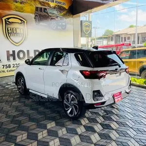 Toyota Raize Z Petrol 2026