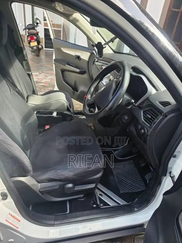 Mahindra KUV 100 NXT K6+ 2022