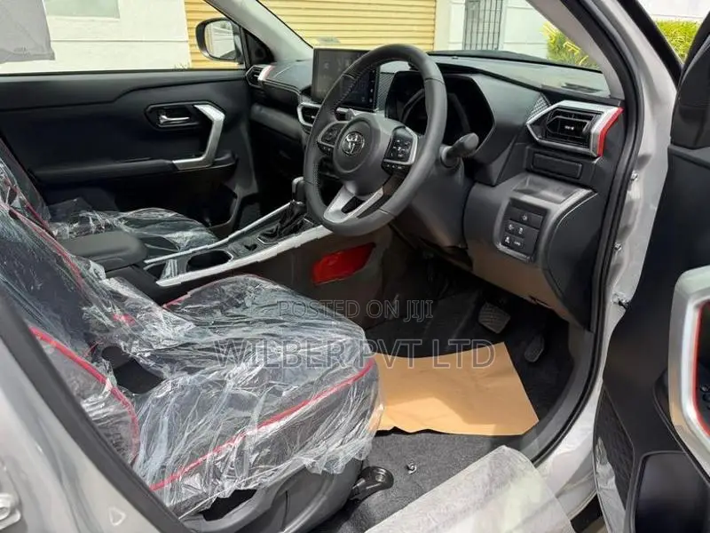 Toyota Raize Hybrid Z BSM 360 Cam 2026