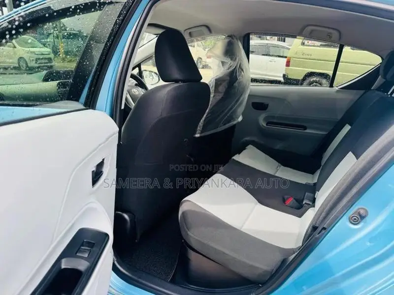 Toyota Aqua S Grade 2014