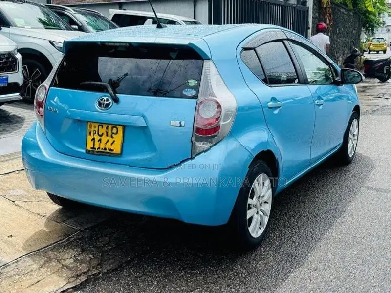 Toyota Aqua S Grade 2014