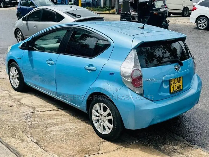 Toyota Aqua S Grade 2014