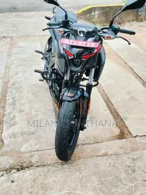 Bajaj Pulsar N160 2025