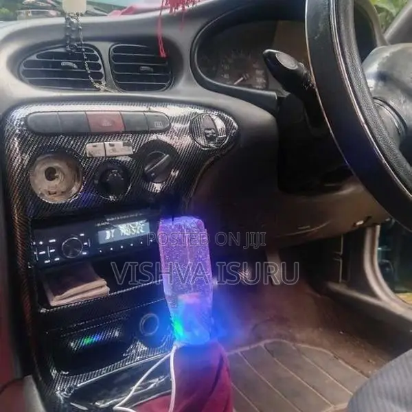 Hyundai Elantra 1999