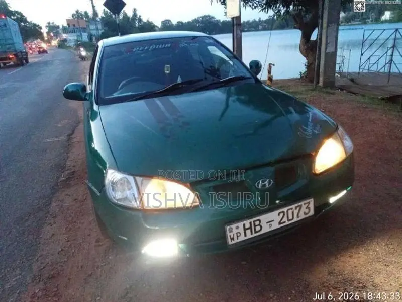 Hyundai Elantra 1999