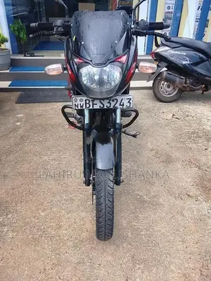 Bajaj Pulsar 150 2018