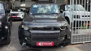 Land Rover Defender Fully loaded 2026