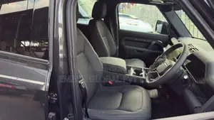 Land Rover Defender Fully loaded 2026