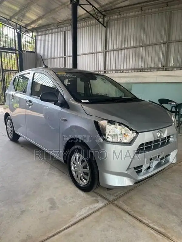 Daihatsu Mira 2025