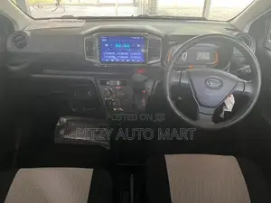 Daihatsu Mira 2025