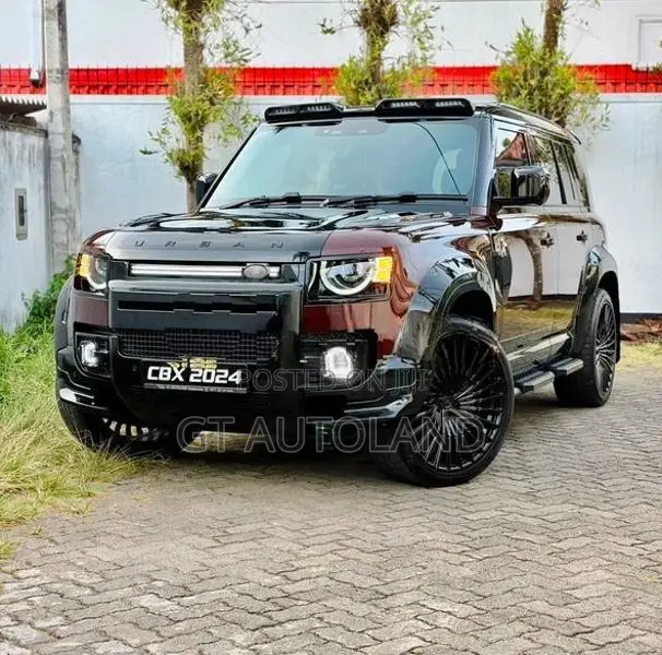 Land Rover Defender P300e Sedona Limited 2025