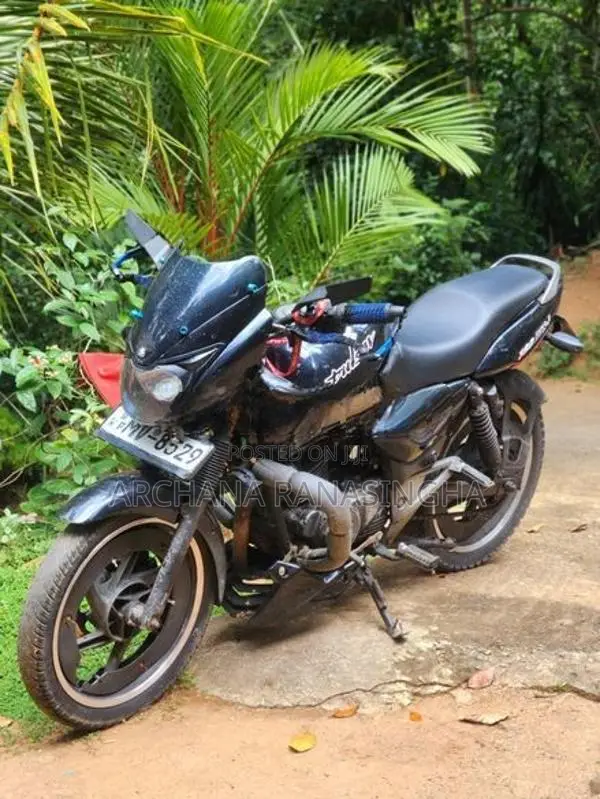 Bajaj Pulsar 180 2006
