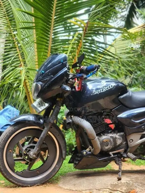 Bajaj Pulsar 180 2006