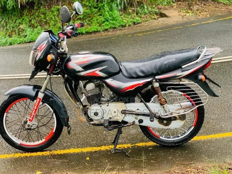 Bajaj CT100 2006