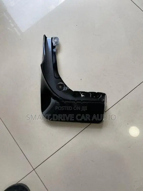 Honda Vezel Rs Piano Black Mud Flaps