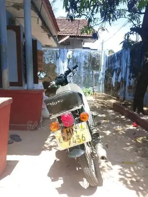 Honda Super Cub 2005
