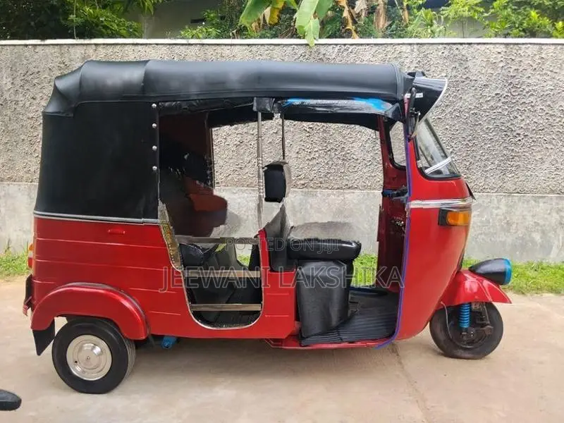 Bajaj RE Three Wheeler 2009