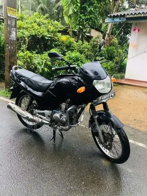 TVS Victor 2005