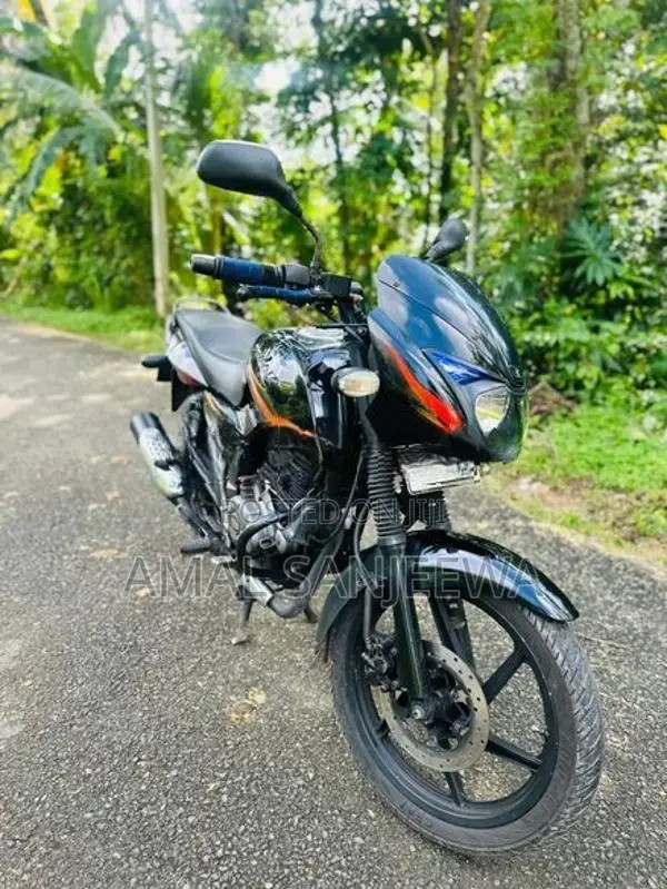 Bajaj Pulsar 150 2018